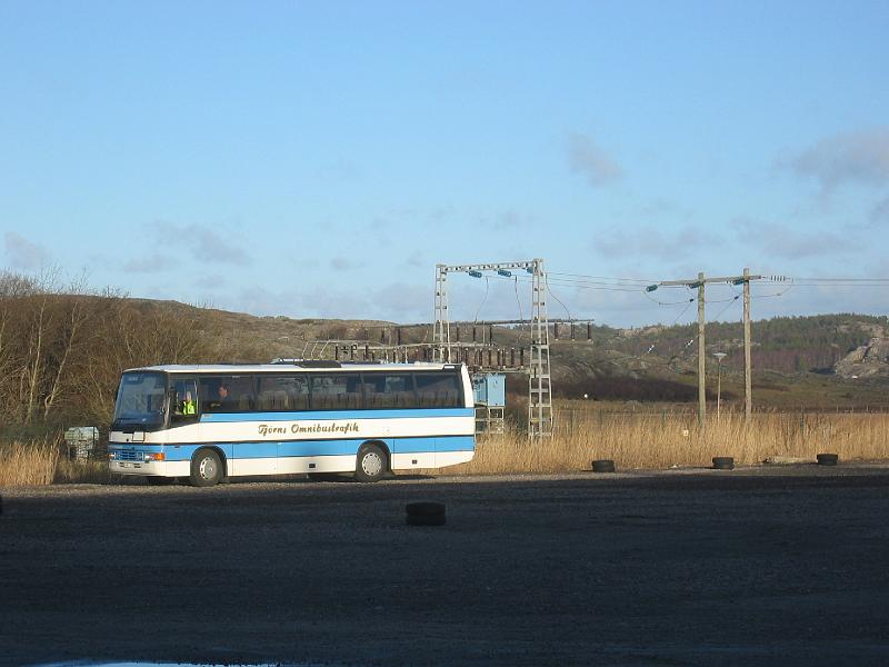 januari 2008 126.jpg - Vår första buss! En ca. 20 år gammal Merccedes från Tjörns Omnibustrafik.